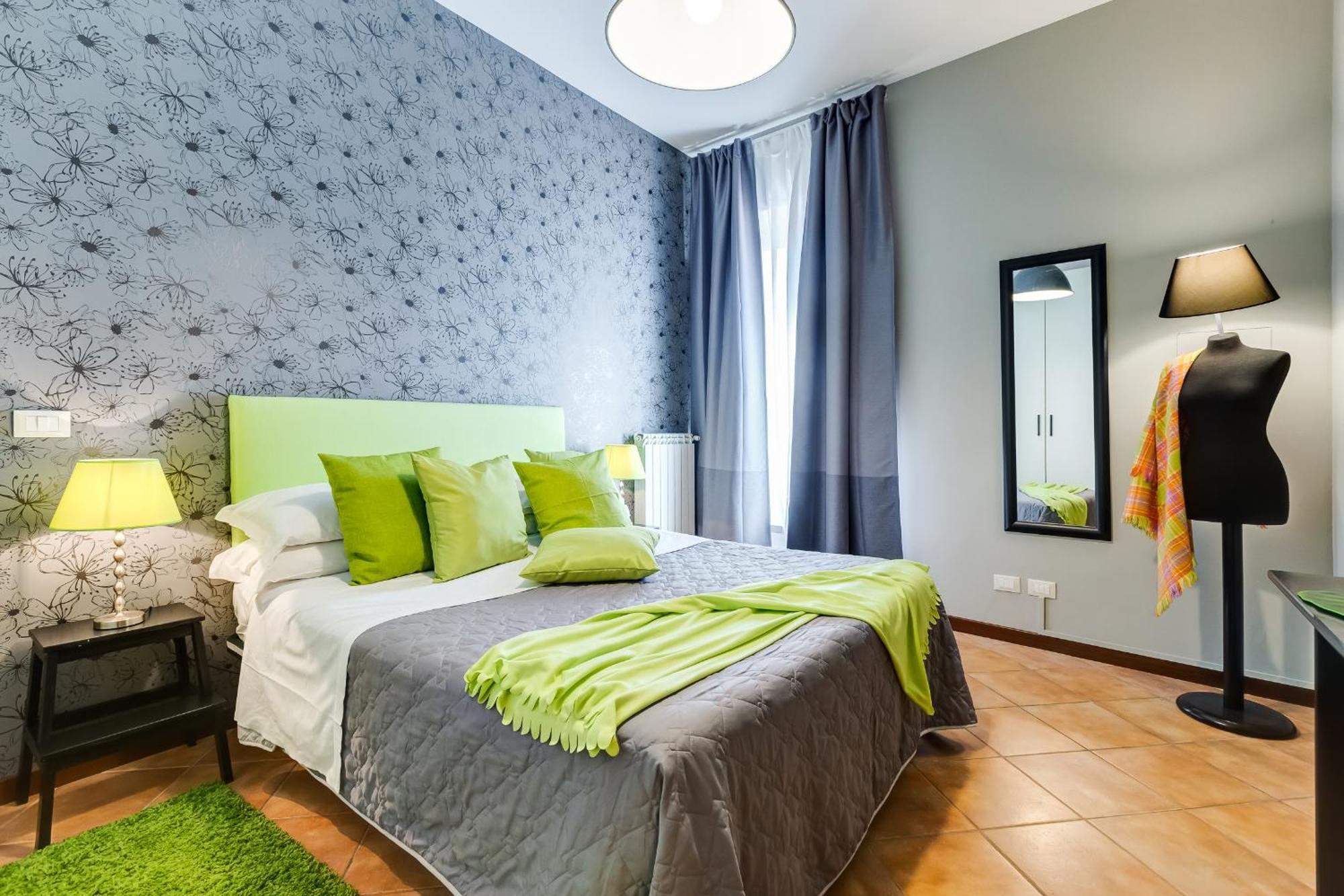 Ghetto Apartment Rom